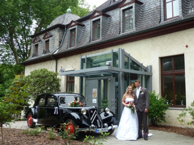 Hochzeit In Amelie Hochzeit Im Citroen Oldtimer Amelie